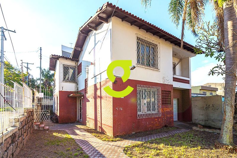Ampla Casa para Locao em Ponto Estratgico / 273...