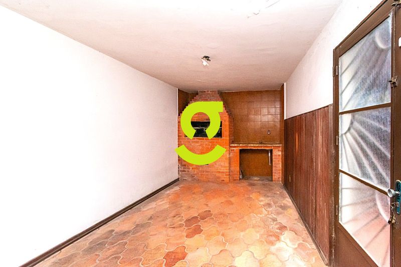 Casa Comercial com 206m na Wenceslau Escobar  Vi...