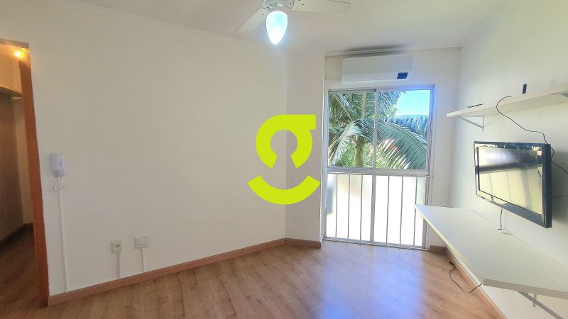 Apartamento de 1d, 39m², semi mobiliado, com infra...