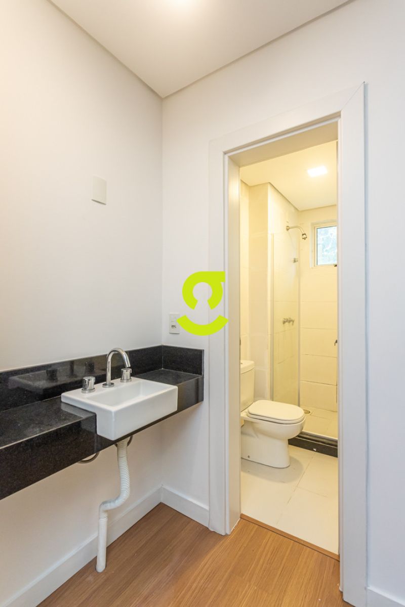 Apartamento de 37M, semi mobiliado, condomnio ve...