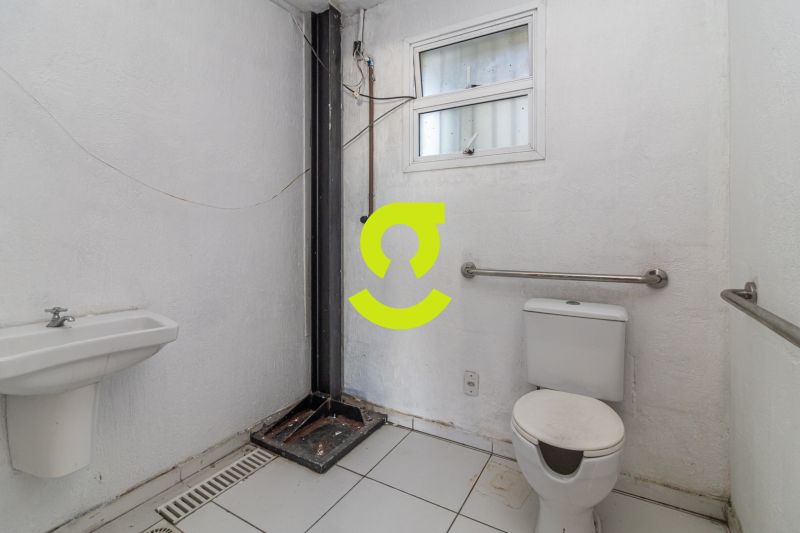 LOJA COMERCIAL - 430 m - P DIREITO DUPLO - VAGA ...