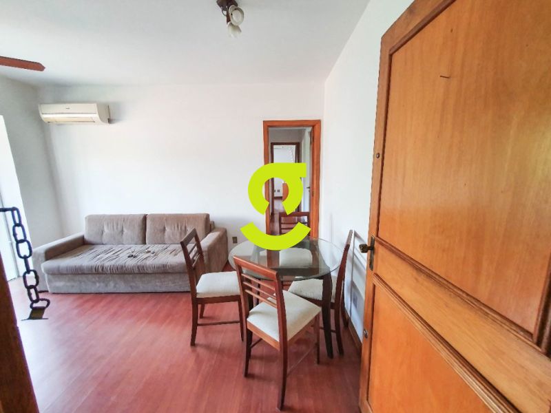 timo apto MOBILIADO, ar condicionado, sacada, 2 d...