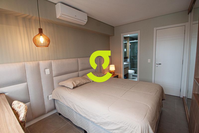 Excelente apto, MOBILIADO e DECORADO, andar alto, ...
