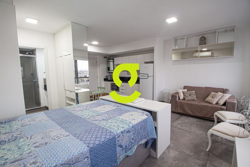 LOFT MOBILIADO, ANDAR ALTO, UMA VAGA! INFRA COMPLE...