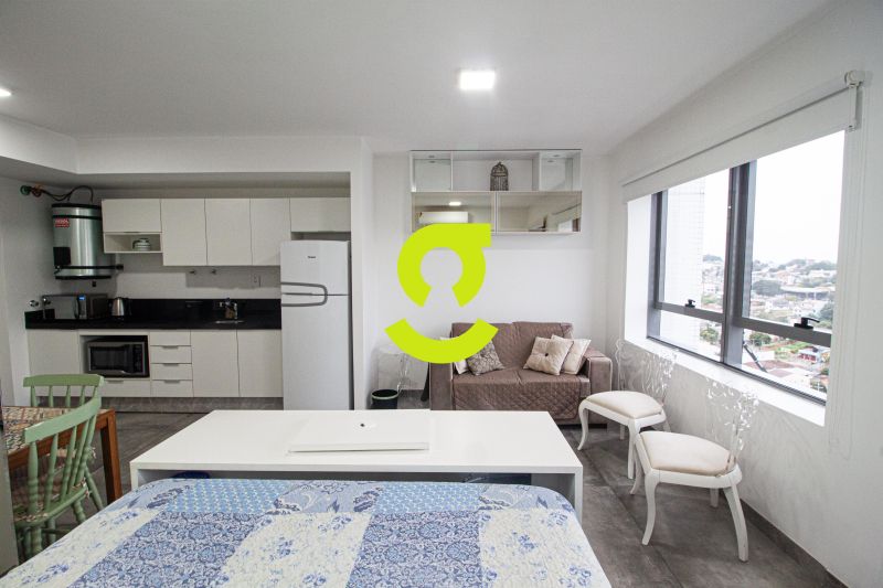 LOFT MOBILIADO, ANDAR ALTO, UMA VAGA! INFRA COMPLE...