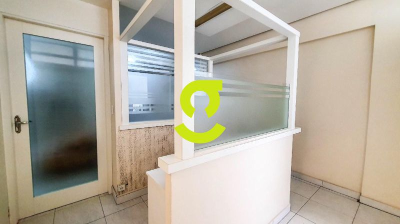 Ponto estratgico + estrutura completa: consultri...