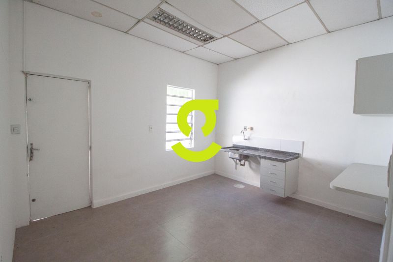 Loja Impecvel 320m na Assis Brasil - Fachada Amp...