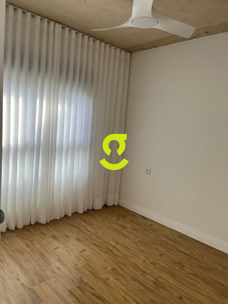 timo apto NOVO, 45m priv, andar alto, semi mobili...
