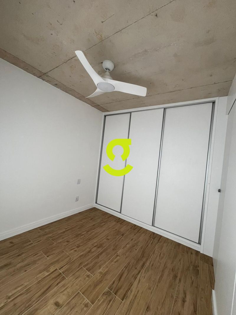 timo apto NOVO, 45m priv, andar alto, semi mobili...