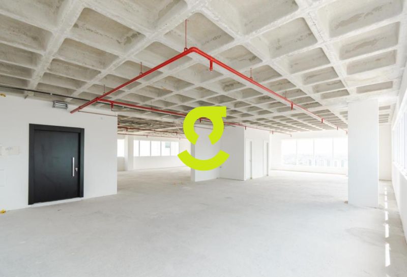 Conjunto Triple A de 190m no Capital Tower - Pode...