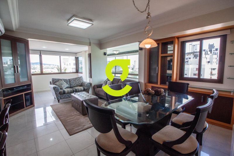 Ótimo apto semi mobiliado, 124m priv, lareira, chu...