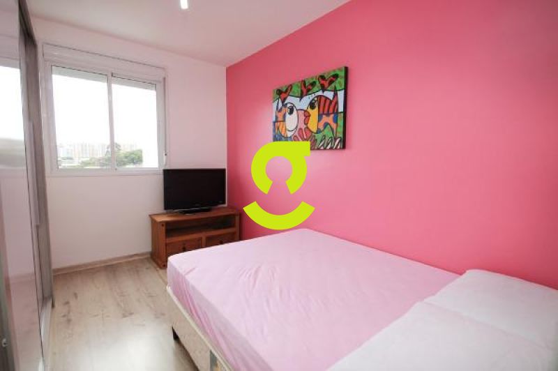 Apto semi mobiliado, 72m, 2 dorm, vaga coberta e i...