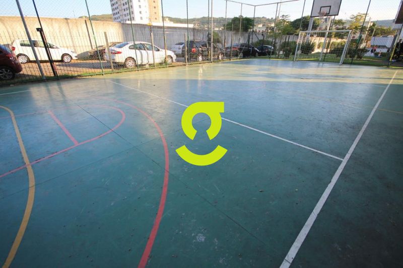 Apto semi mobiliado, 72m, 2 dorm, vaga coberta e i...