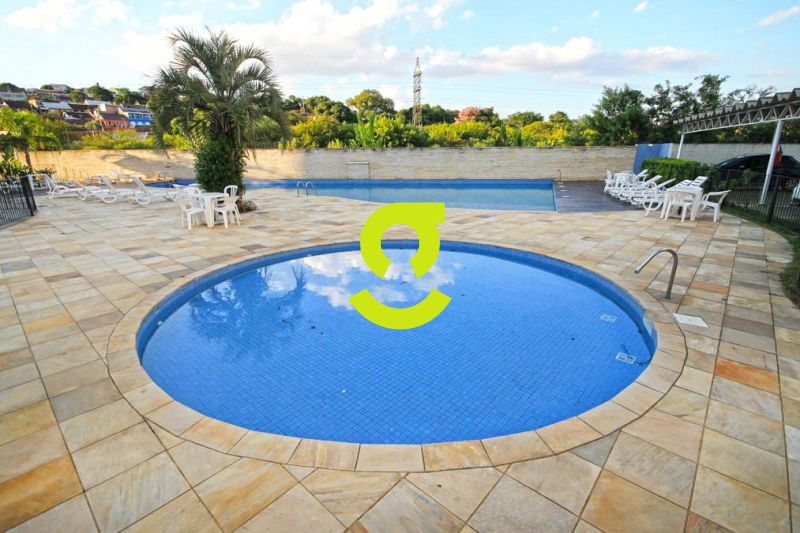 Apto semi mobiliado, 72m, 2 dorm, vaga coberta e i...