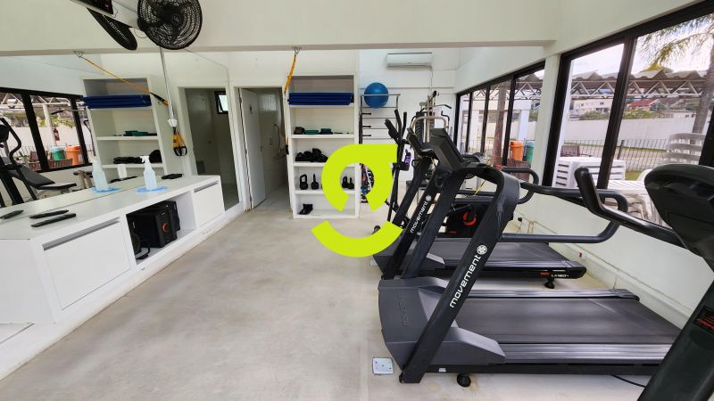 Apto semi mobiliado, 72m, 2 dorm, vaga coberta e i...