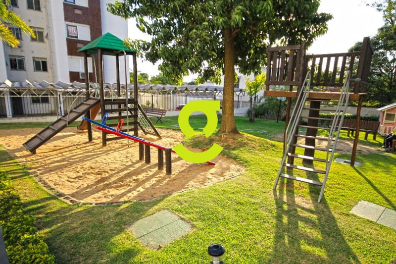 Apto semi mobiliado, 72m, 2 dorm, vaga coberta e i...