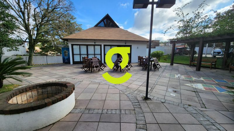 Apto semi mobiliado, 72m, 2 dorm, vaga coberta e i...