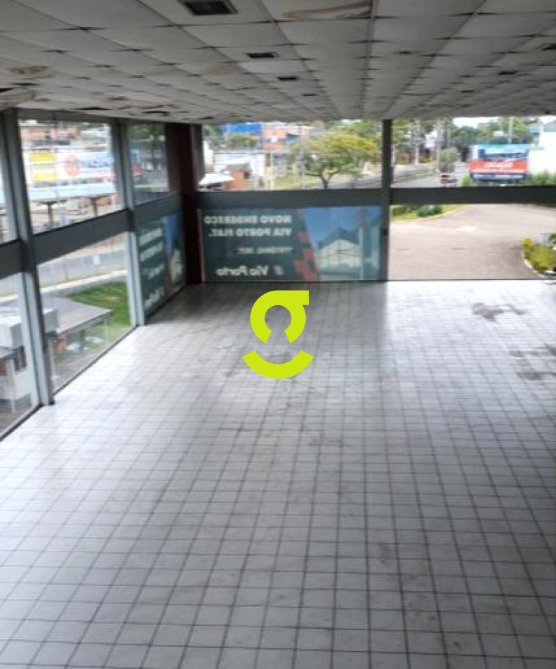 Loja Imponente com mais de 2800m, mais de 100 vag...