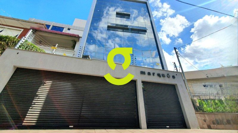 Imponncia, localizao e prestgio - sua sede no ...