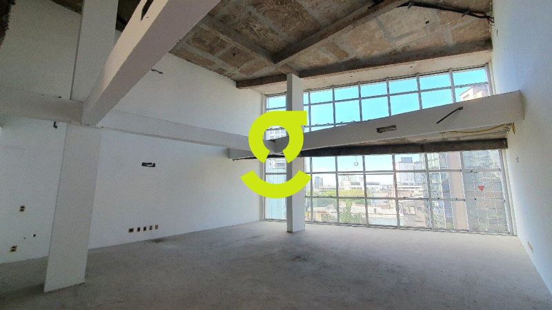 Imponncia, localizao e prestgio - sua sede no ...