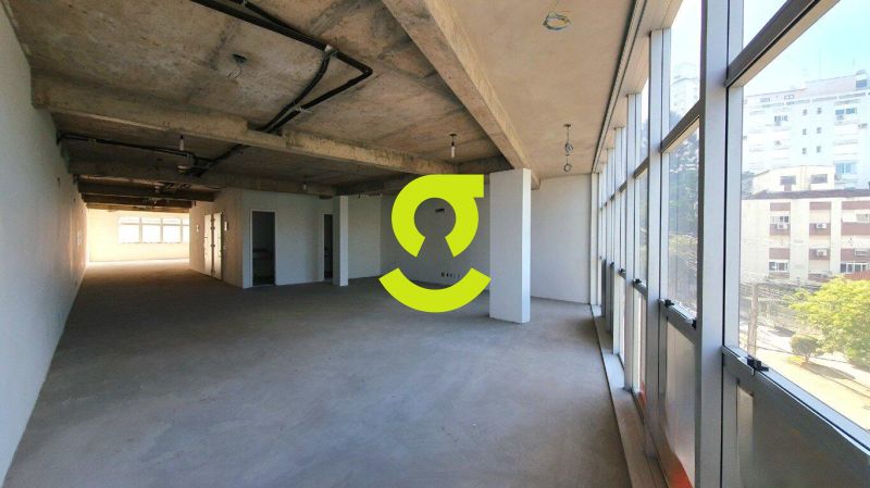 Imponncia, localizao e prestgio - sua sede no ...