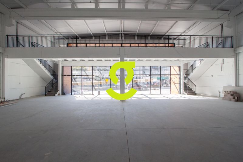 Loja alto padro, toda reformada, 500m, 3 banheiro...