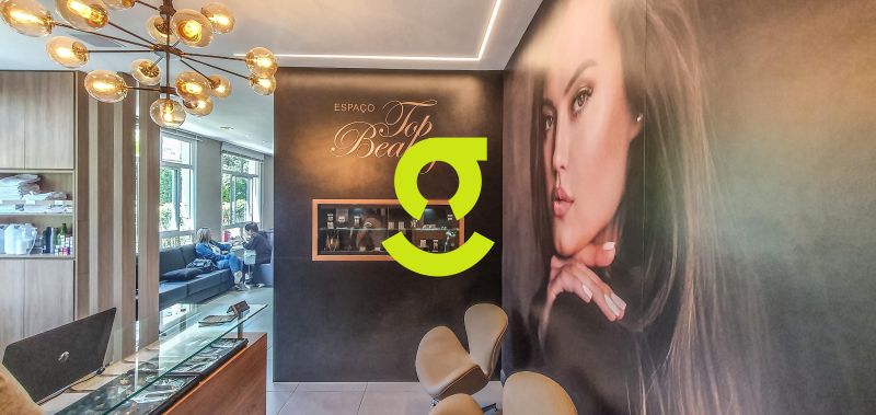 Excelente apto semi mobiliado, anda alto, 106m, la...