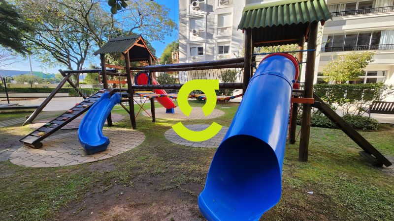 Excelente apto semi mobiliado, anda alto, 106m, la...