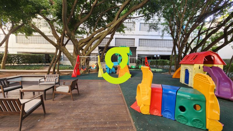 Excelente apto semi mobiliado, anda alto, 106m, la...