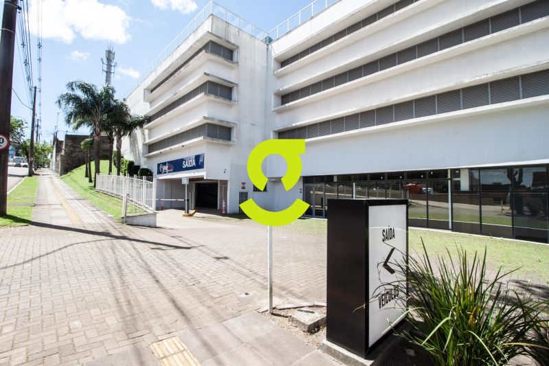 ** PRESENA QUE IMPONDE - Loja Premium 795 m com ...