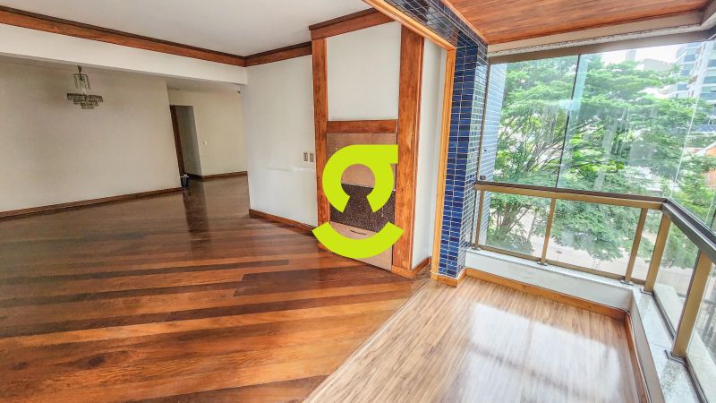 **174m privativos, 2 dormitrios (1 sute com hid...