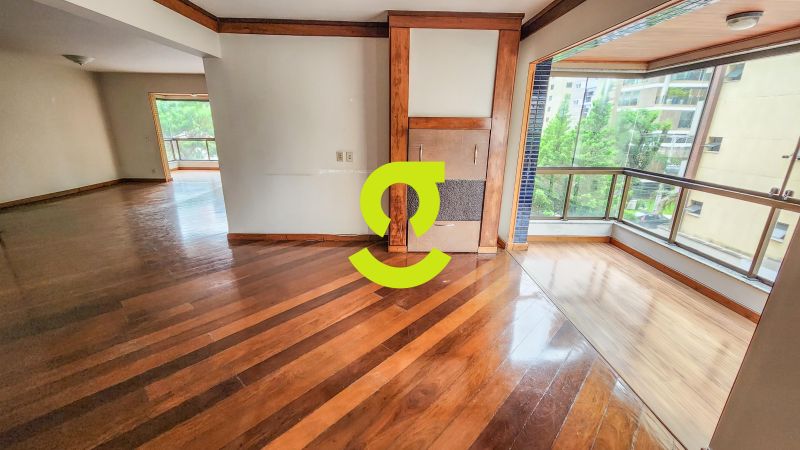 **174m privativos, 2 dormitrios (1 sute com hid...