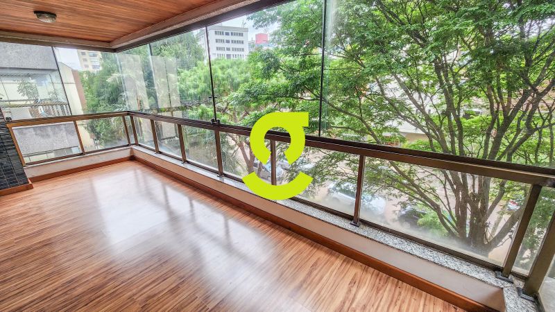 **174m privativos, 2 dormitrios (1 sute com hid...