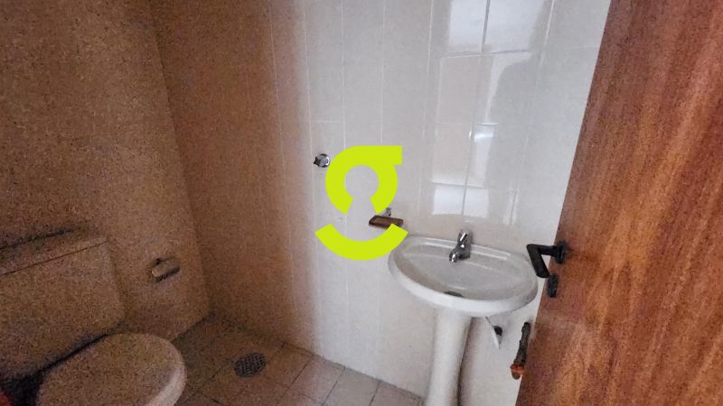 **174m privativos, 2 dormitrios (1 sute com hid...