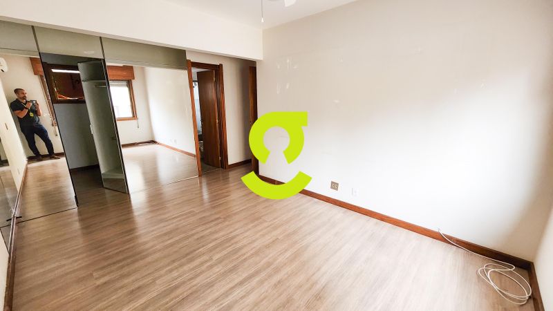 **174m privativos, 2 dormitrios (1 sute com hid...