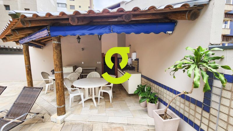 **174m privativos, 2 dormitrios (1 sute com hid...