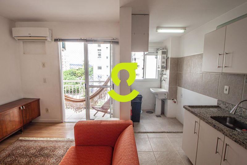 timo apto semi mobiliado, ar condicionado, sacada...