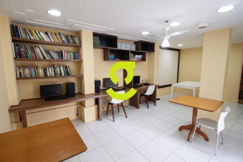 timo apto semi mobiliado, ar condicionado, sacada...