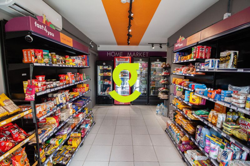 timo apto semi mobiliado, ar condicionado, sacada...