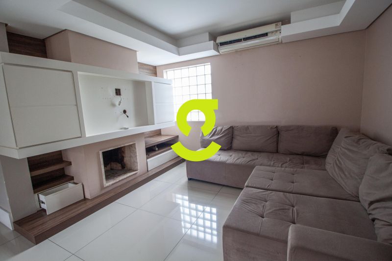 Cobertura semi mobiliado, 240m priv, lareira, ar c...