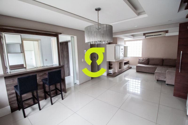 Cobertura semi mobiliado, 240m priv, lareira, ar c...