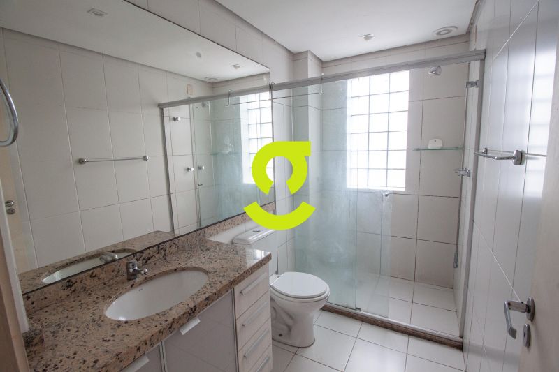 Cobertura semi mobiliado, 240m priv, lareira, ar c...