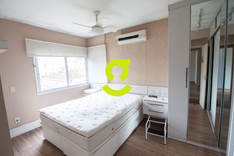 Cobertura semi mobiliado, 240m priv, lareira, ar c...