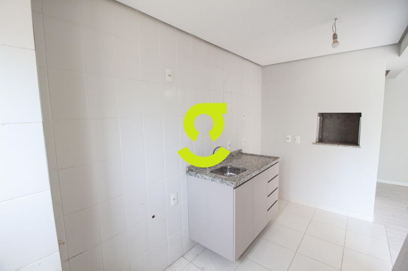 Apartamento semi mobiliado, 79m priv, churrasqueir...