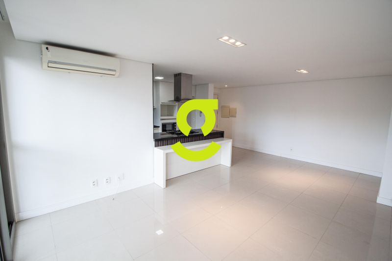 timo apto andar alto, semi mobiliado, 72m priv, 2...