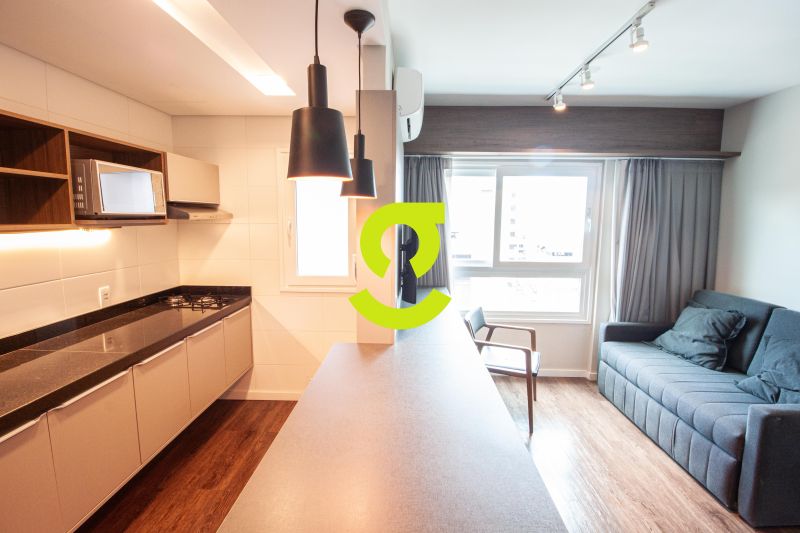 timo apto MOBILIADO, andar alto, ar condicionado,...