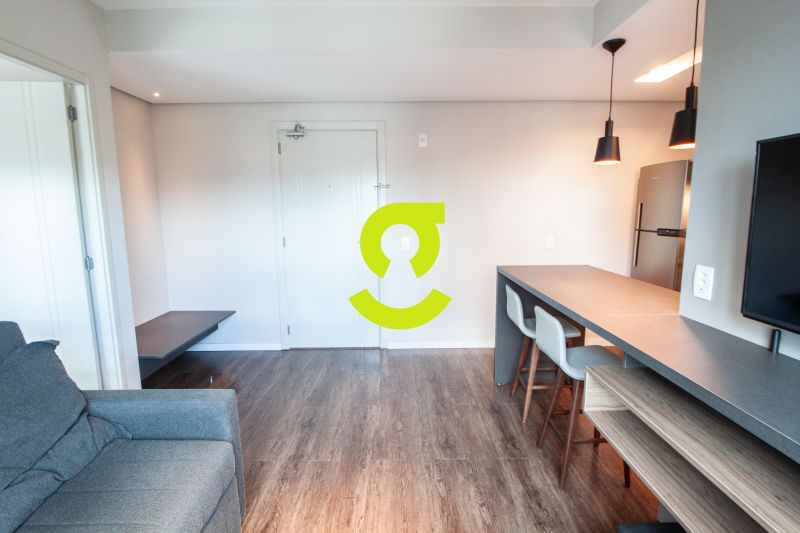 timo apto MOBILIADO, andar alto, ar condicionado,...