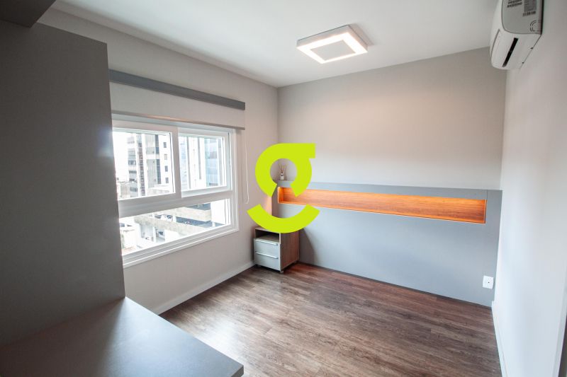 timo apto MOBILIADO, andar alto, ar condicionado,...