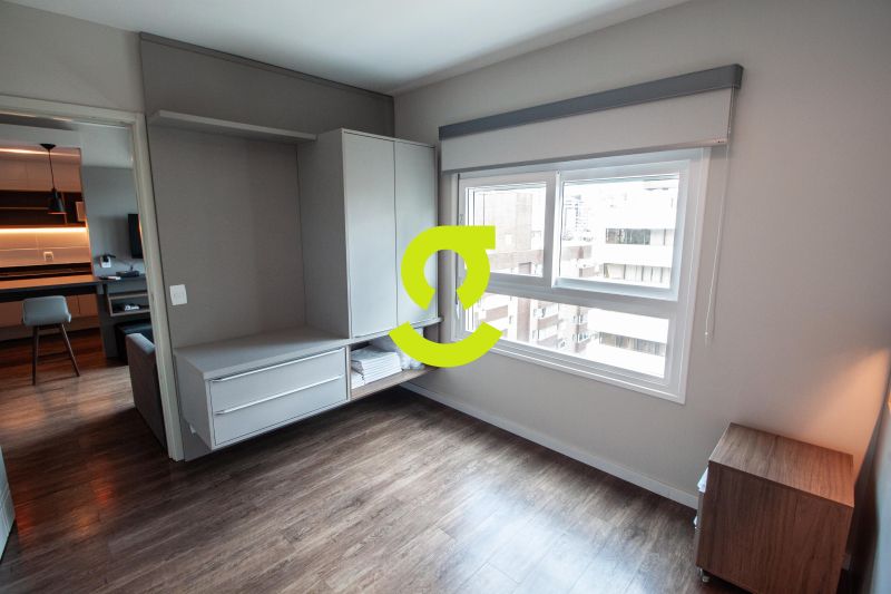 timo apto MOBILIADO, andar alto, ar condicionado,...