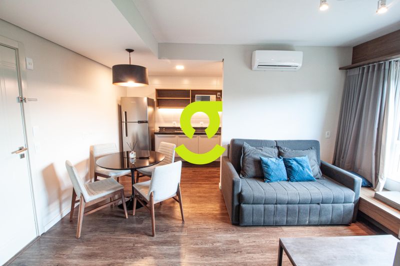 timo apto MOBILIADO, andar alto, ar condicionado,...